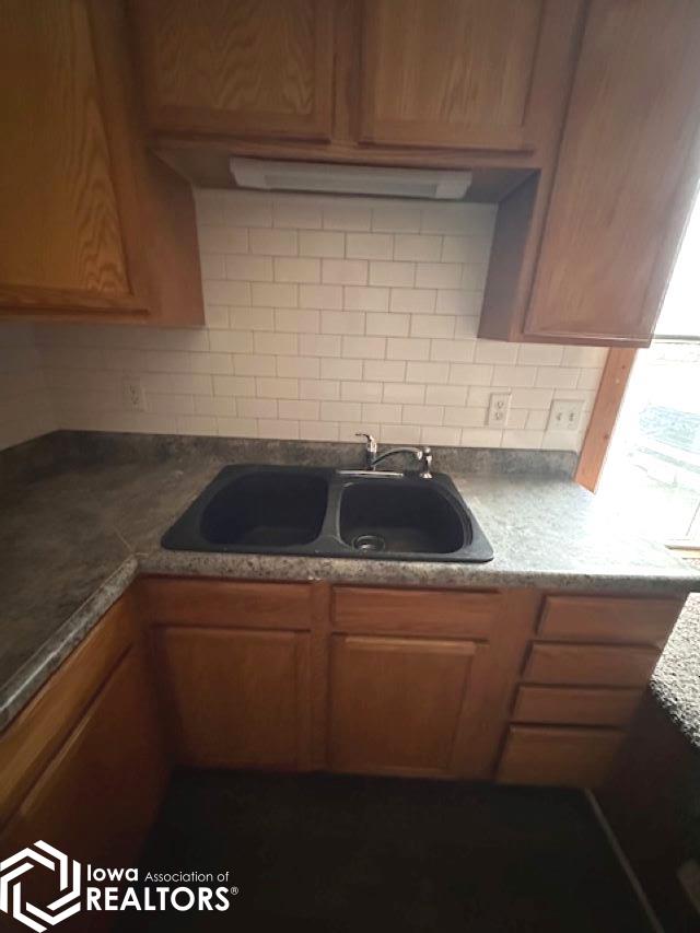 238 S Schuyler Street