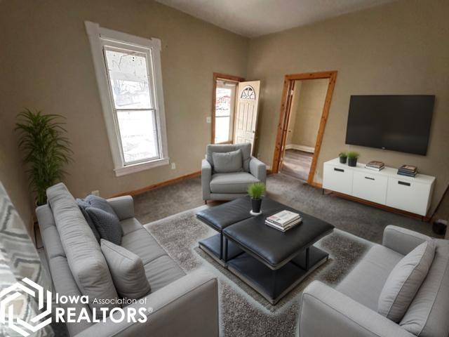 238 S Schuyler Street