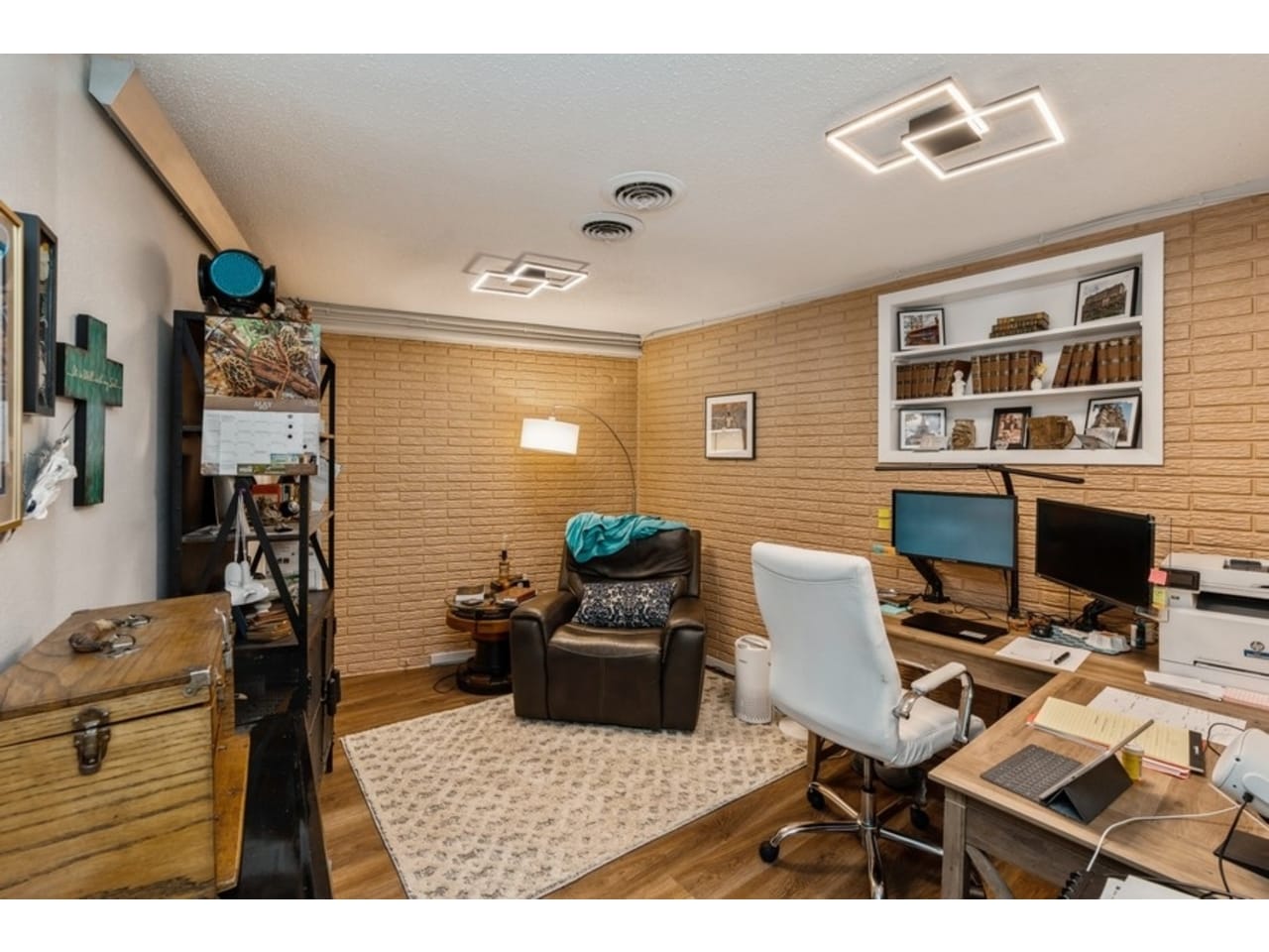 312 Hickory Lane