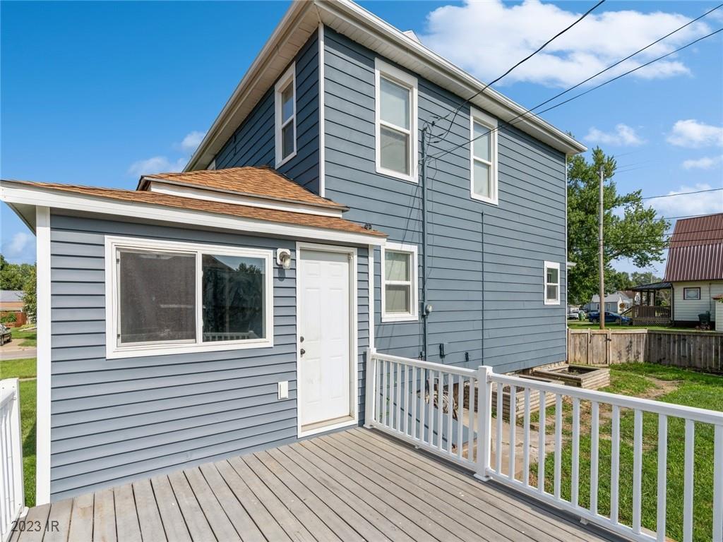 101 W Douglas Street