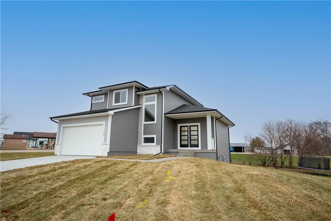 718 Fountain View Road