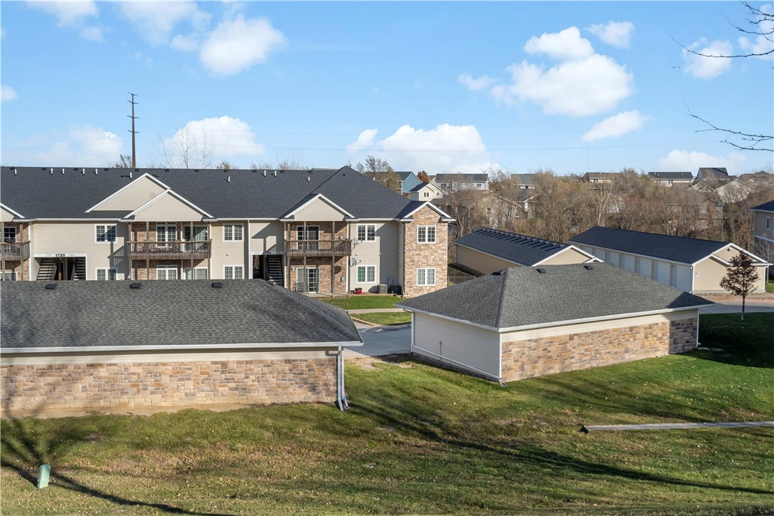 1735 34th Avenue SW 10