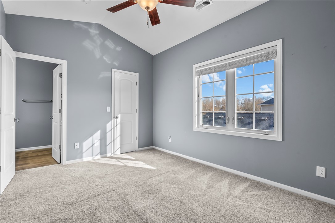 1735 34th Avenue SW 10