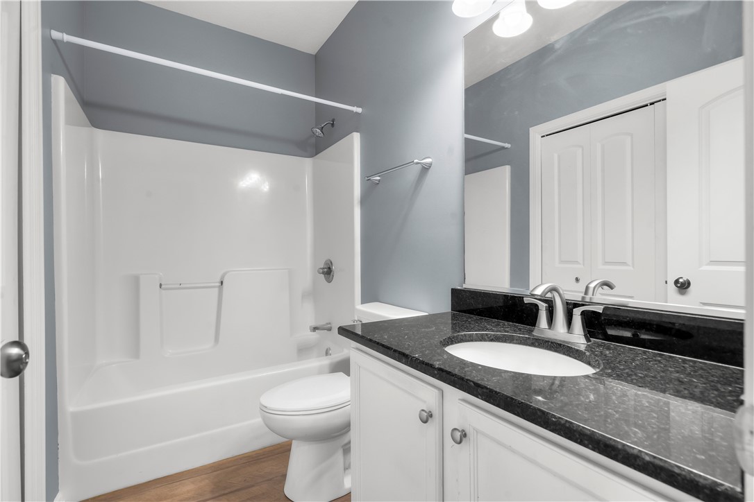 1735 34th Avenue SW 10