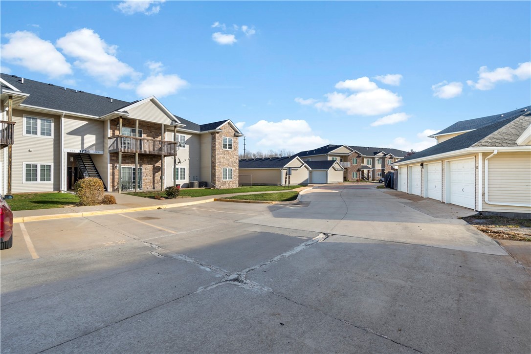 1735 34th Avenue SW 10