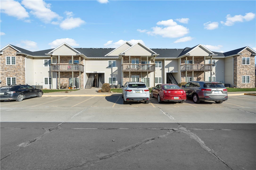 1735 34th Avenue SW 10