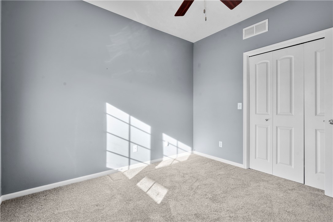 1735 34th Avenue SW 10