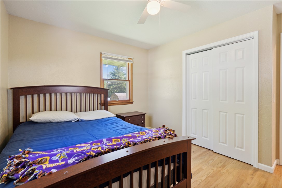 514 E Competine Street