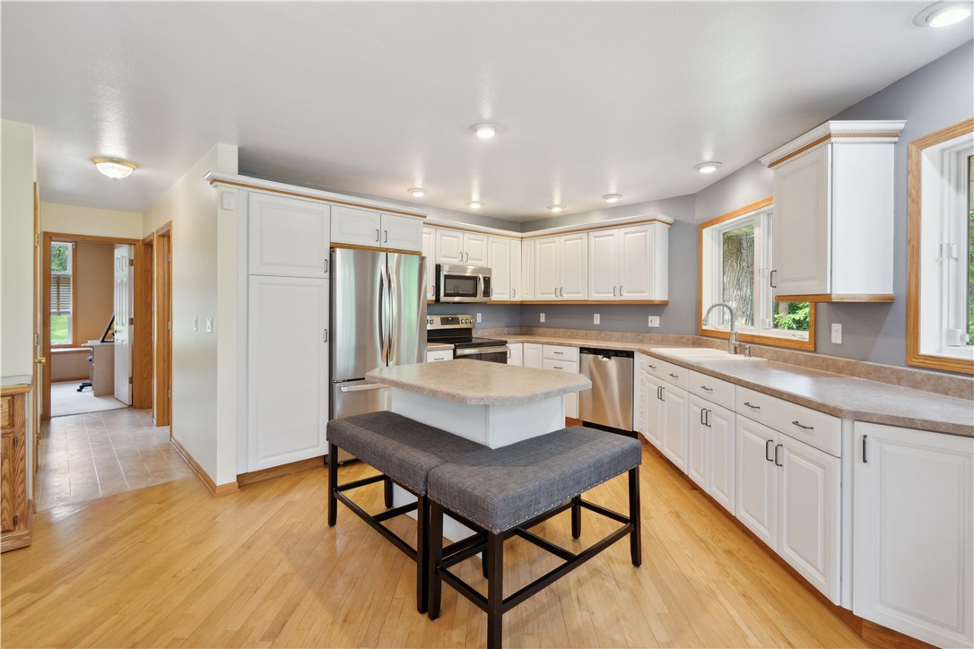 180 Hickory Lane