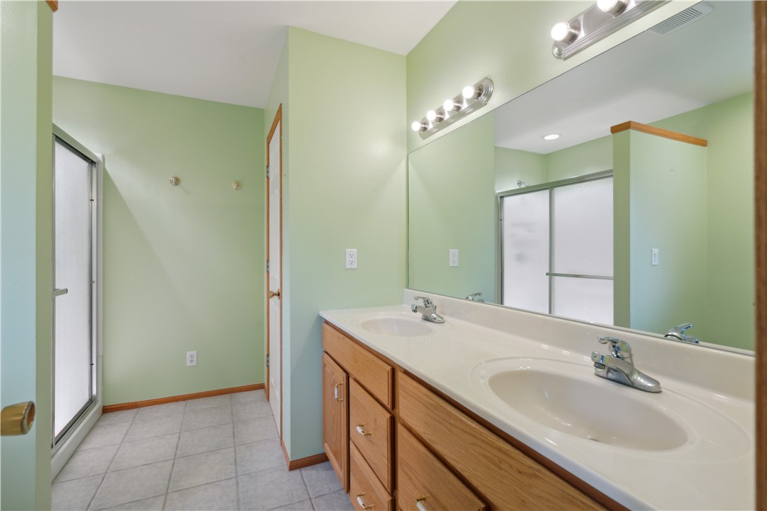 180 Hickory Lane