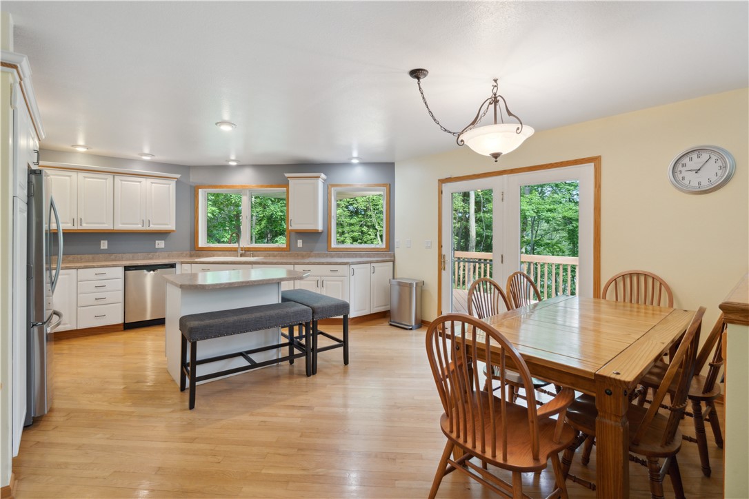 180 Hickory Lane