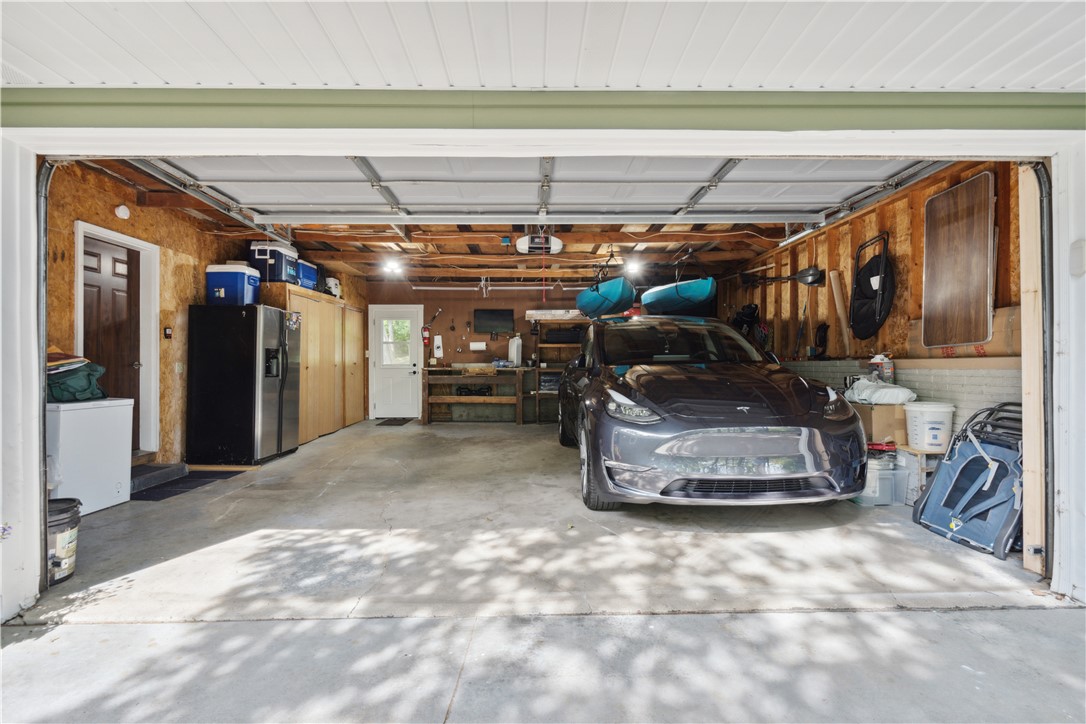 2512 W Larson Street