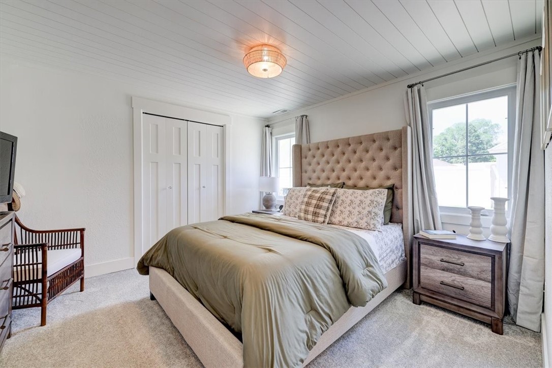 1006 Columbus Street