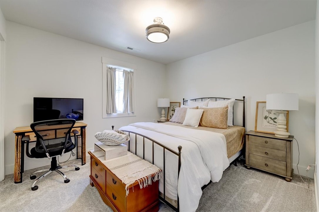 1006 Columbus Street