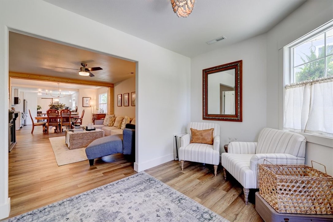 1006 Columbus Street