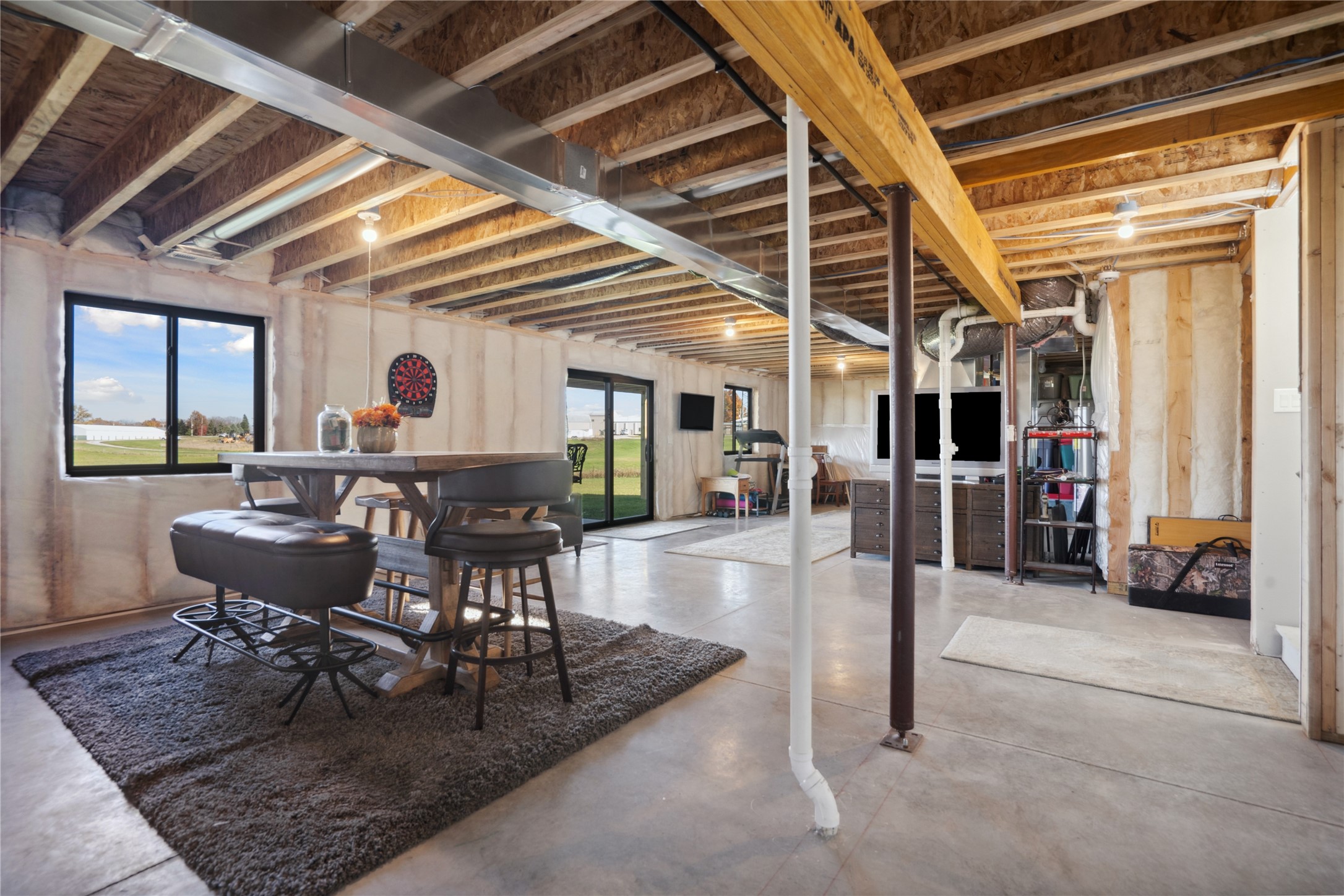 900 Lakeview Drive