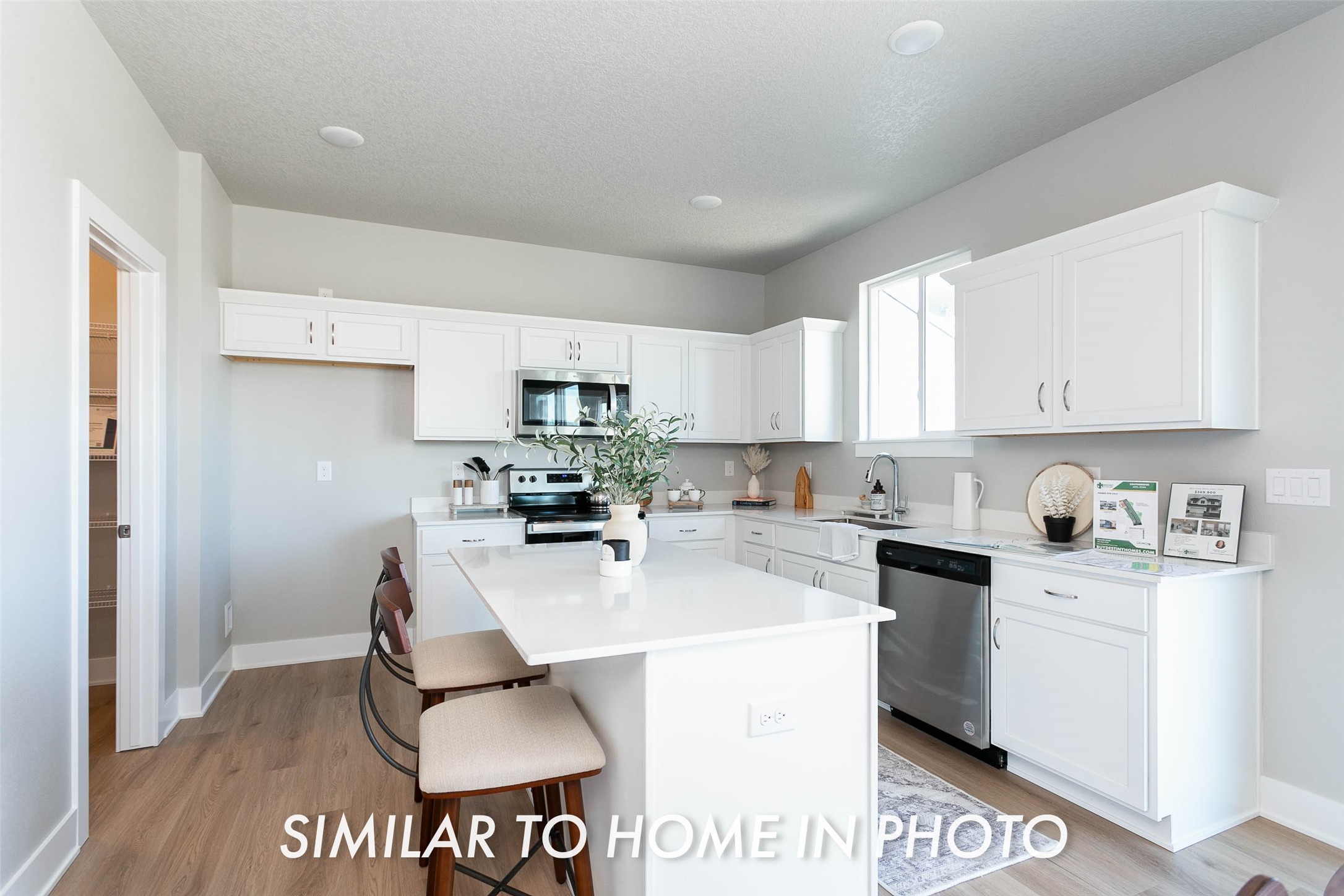 1153 Foxglove Road