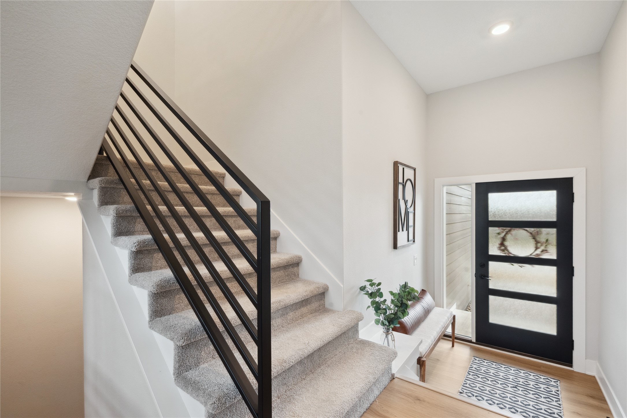 105 NW Prescott Lane