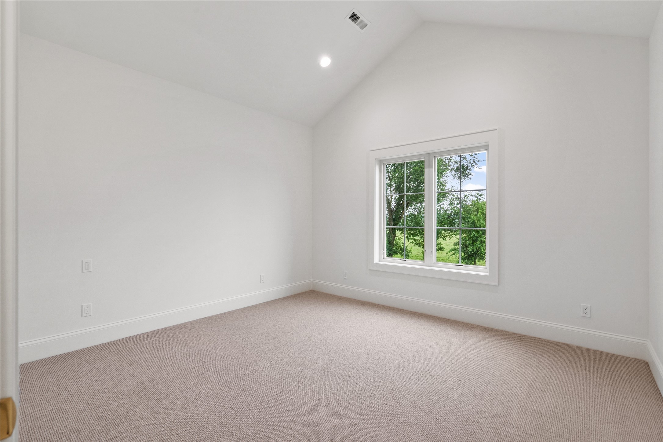 550 Harvest Road