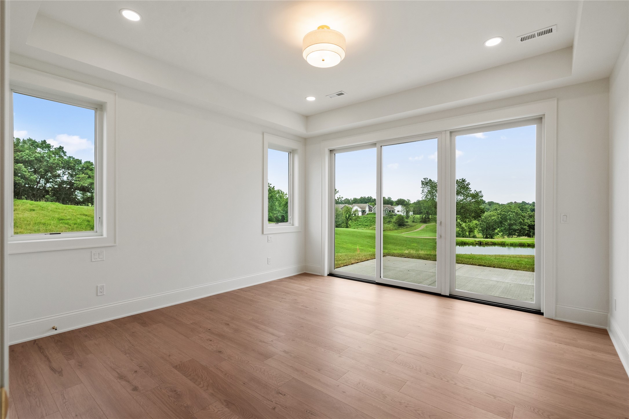 550 Harvest Road