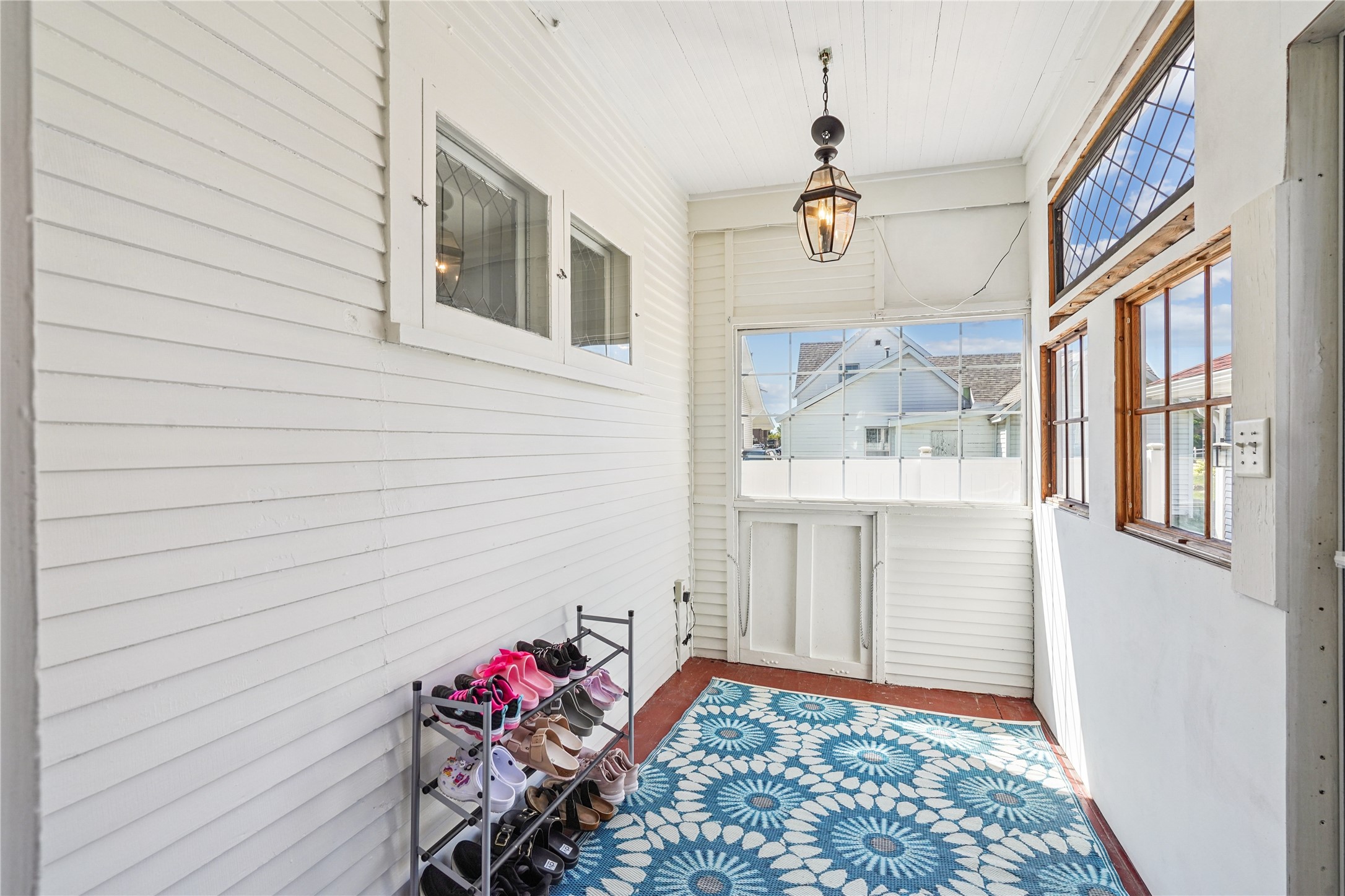 905 E First Street