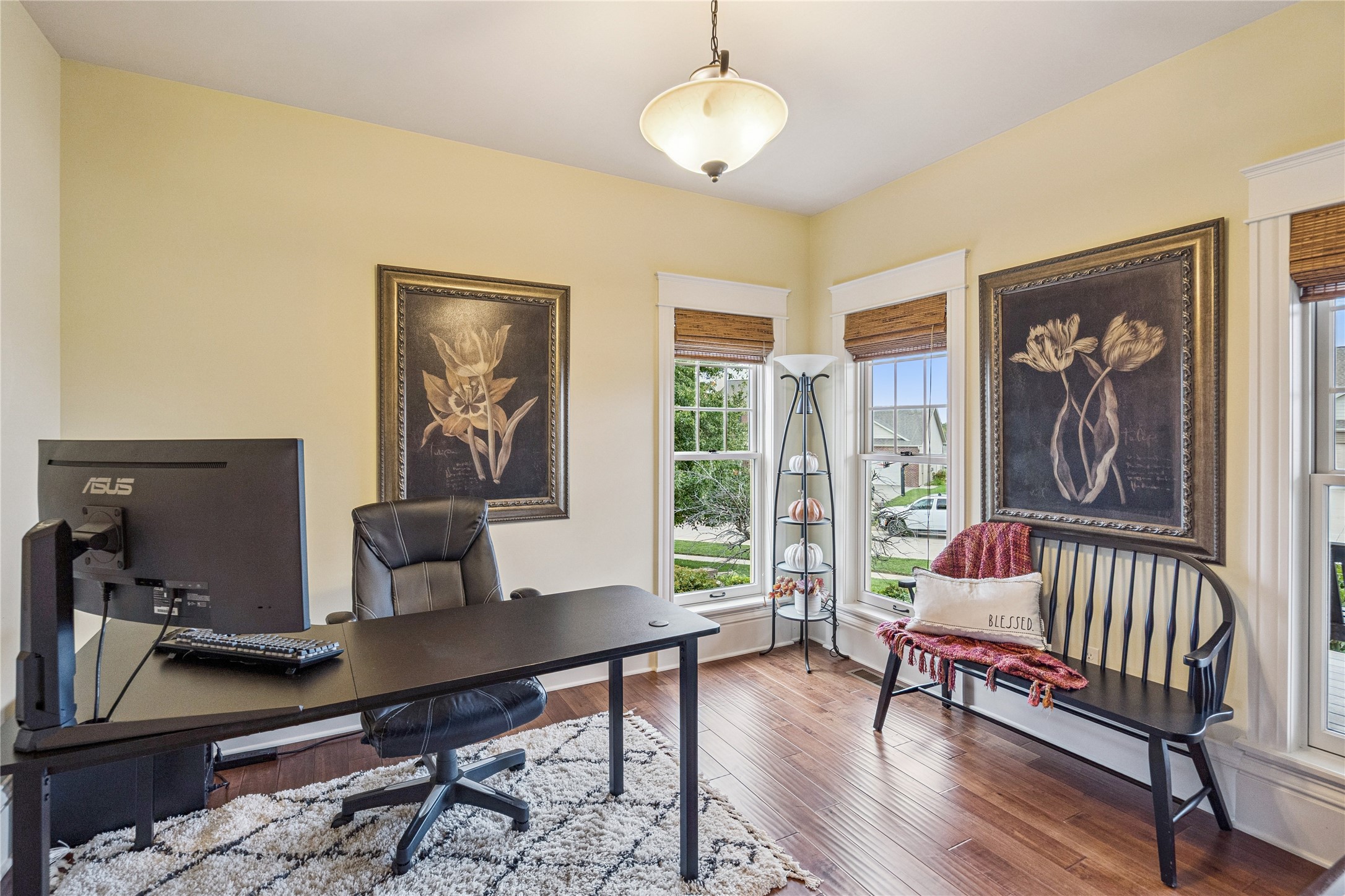 1025 Meadow Crest Drive