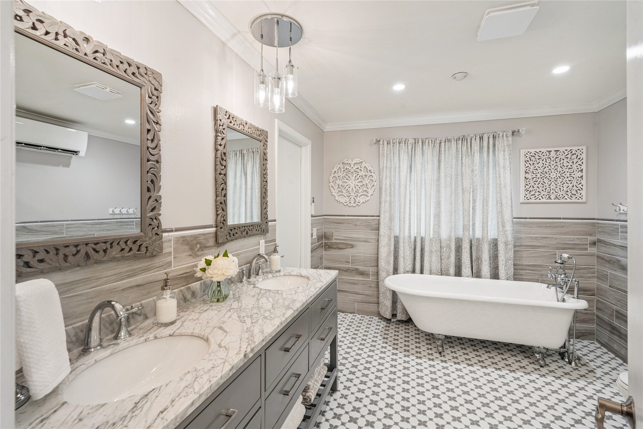 202 Independence Street