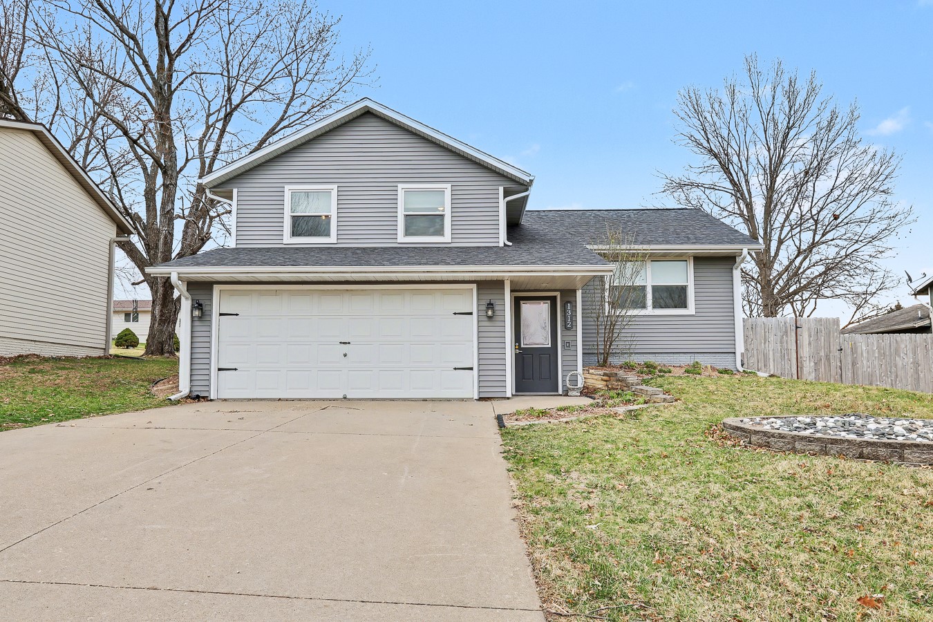 1312 N Prairie Street