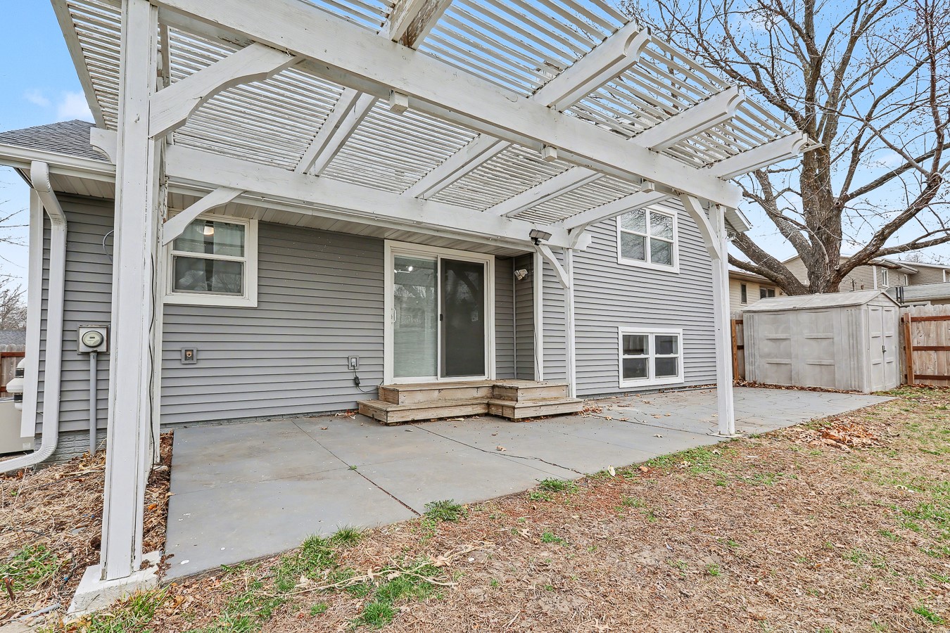 1312 N Prairie Street