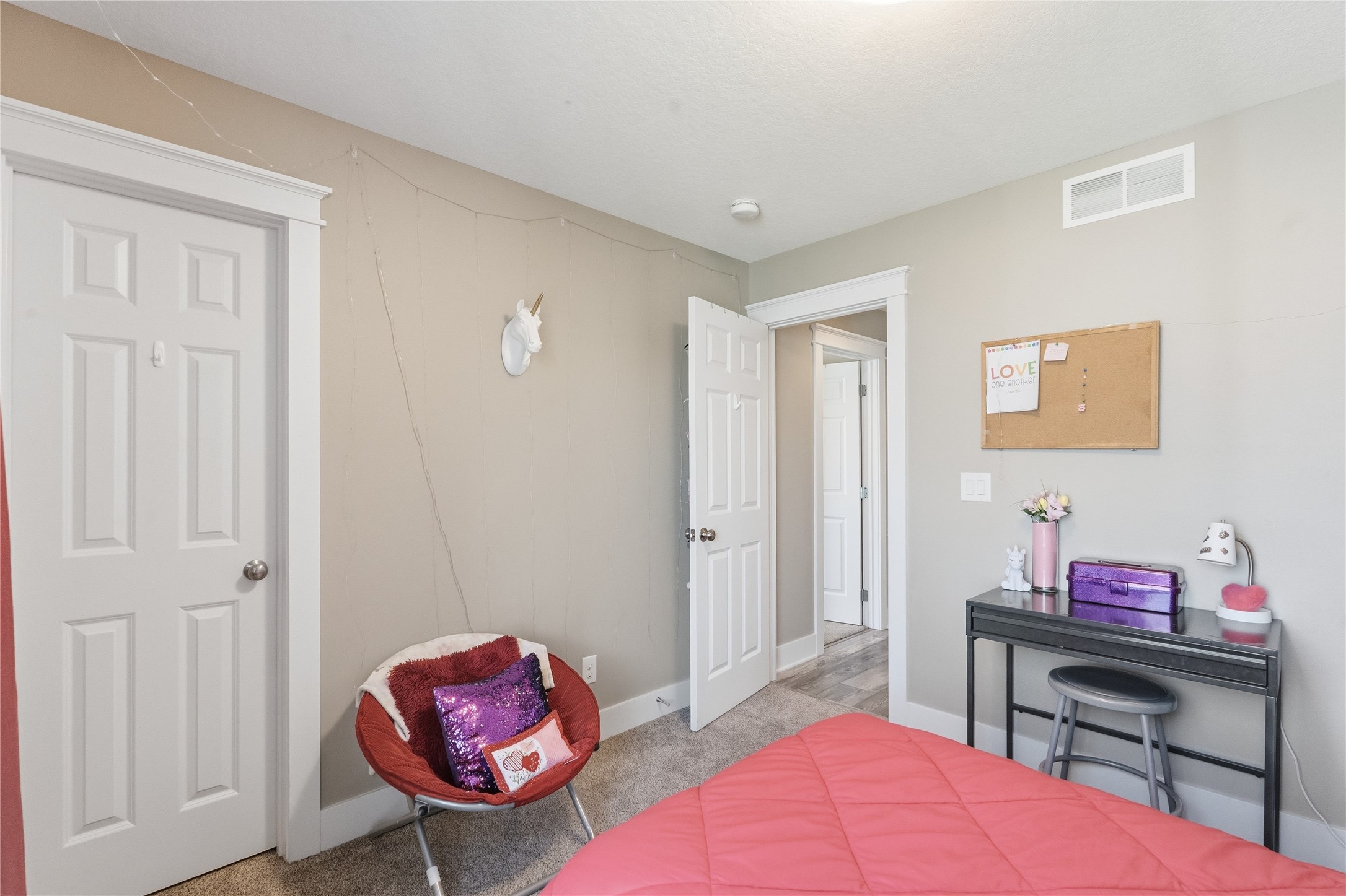 600 W Sherman Street