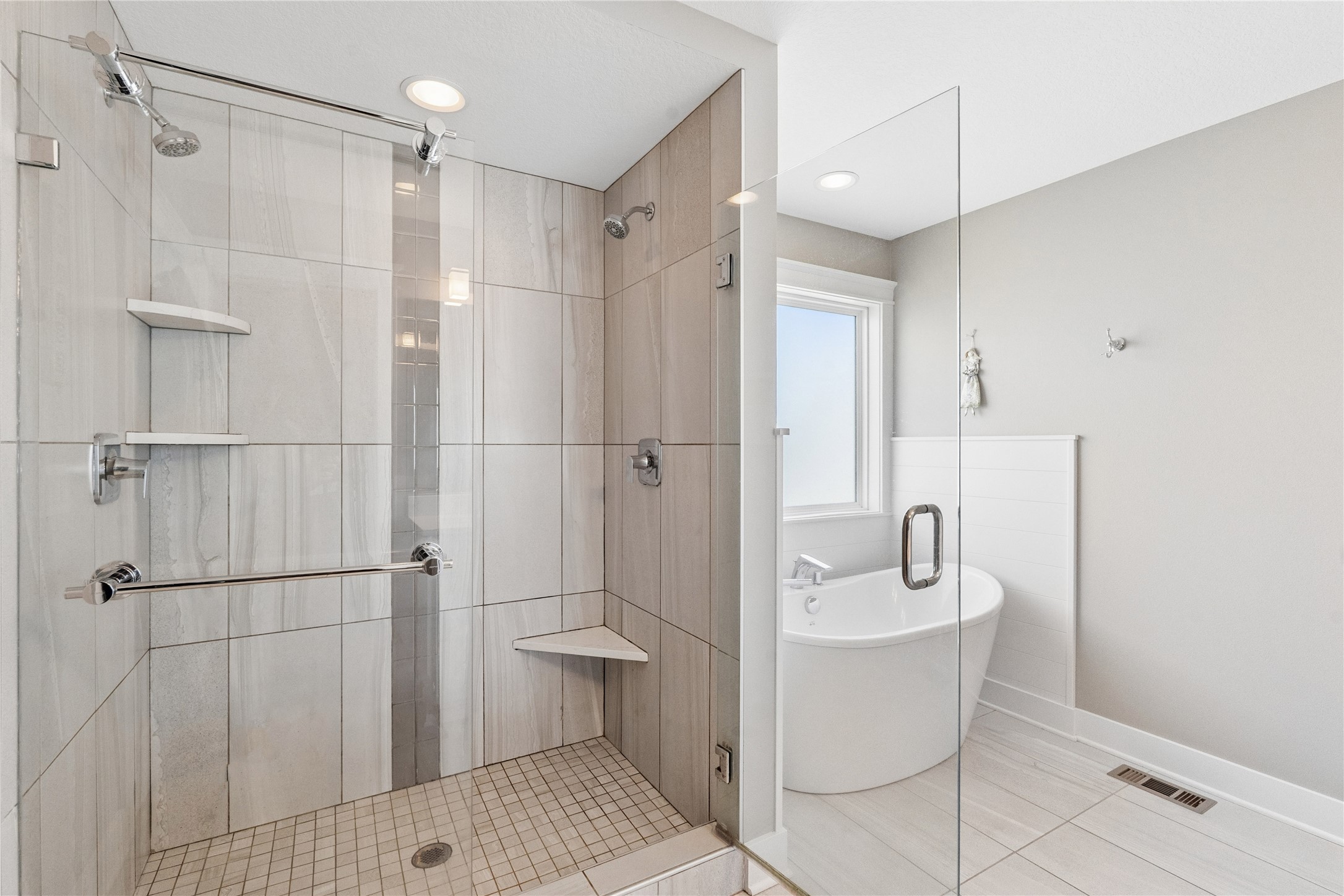 600 W Sherman Street