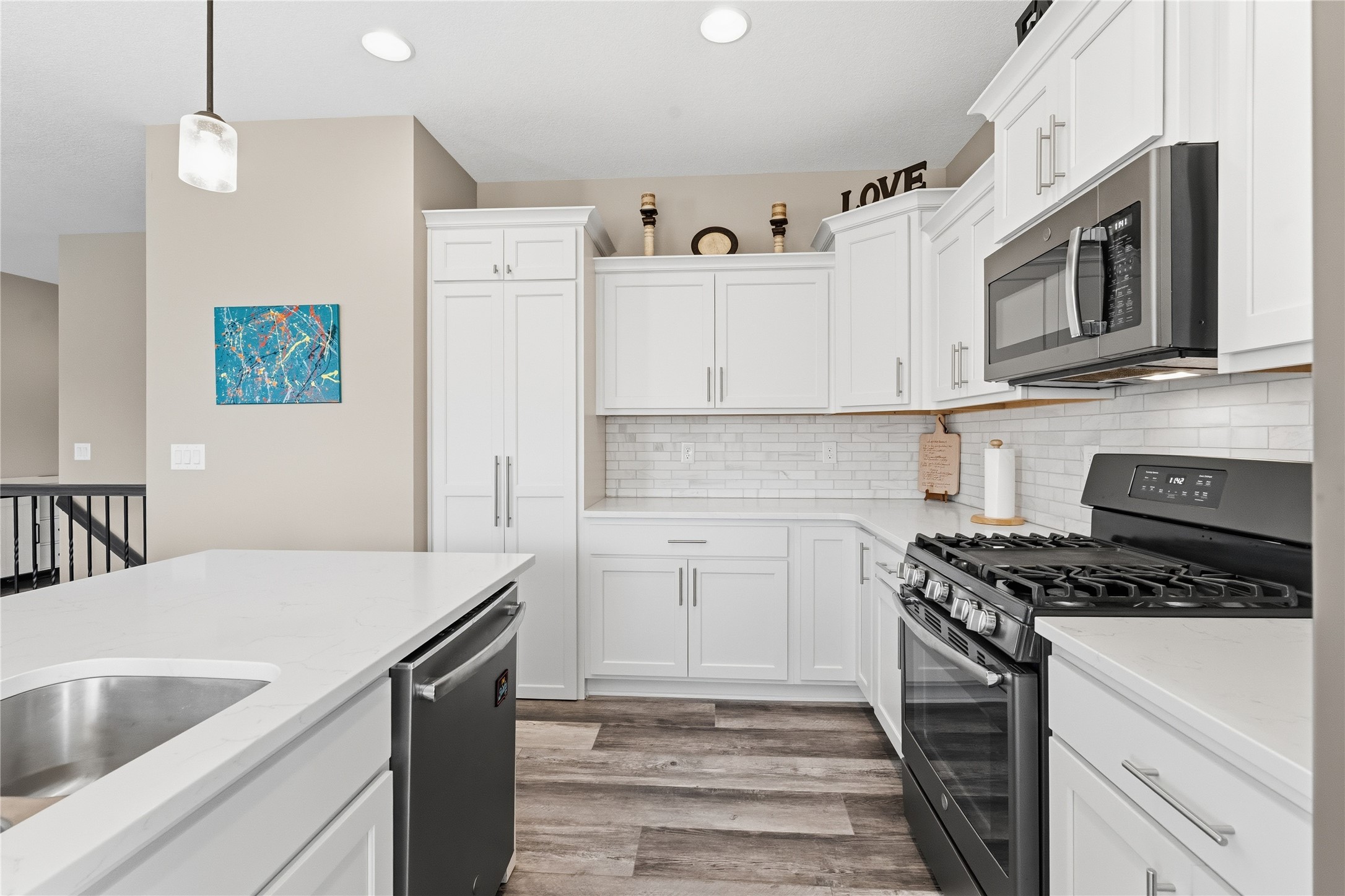 600 W Sherman Street