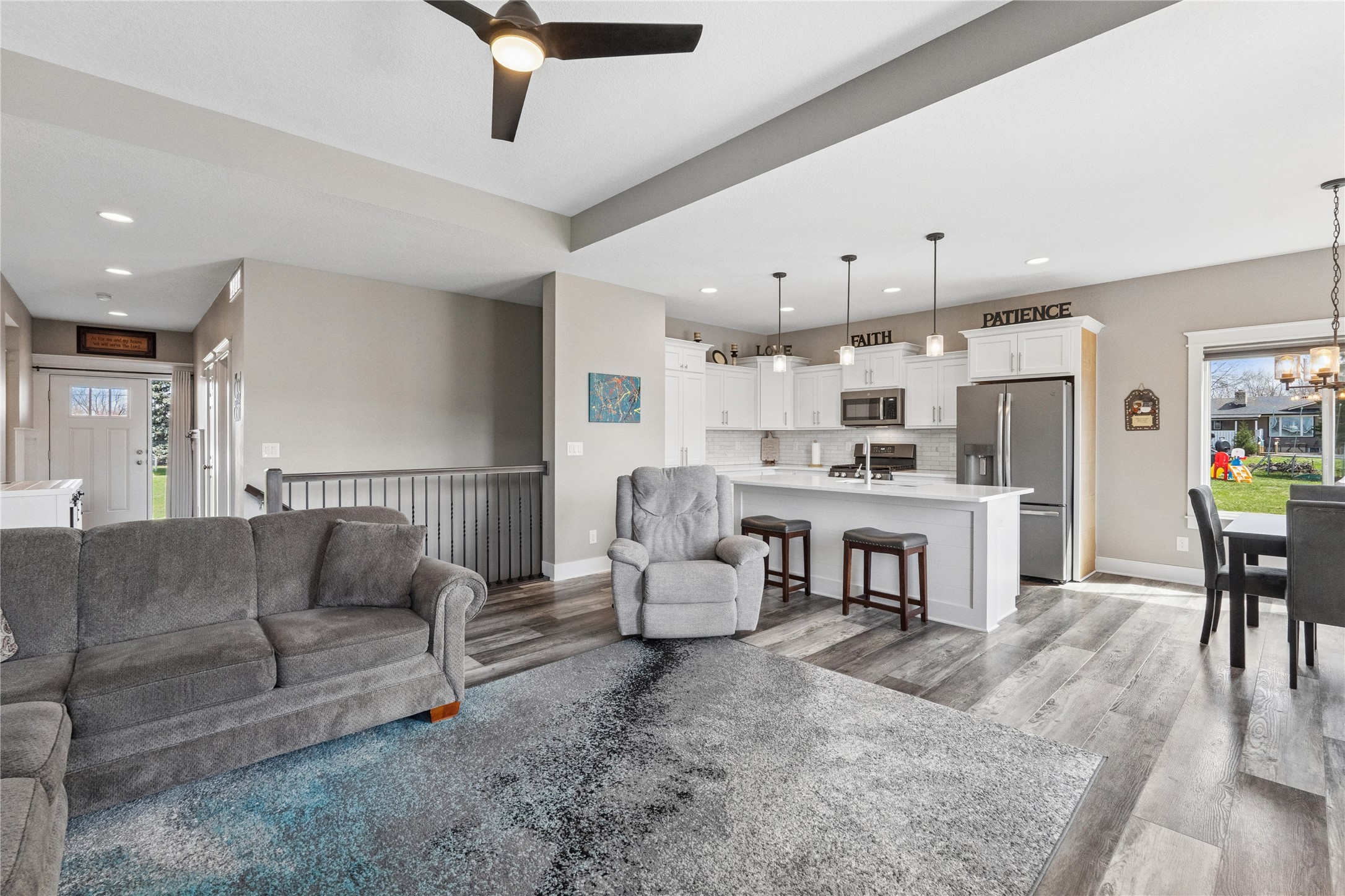 600 W Sherman Street