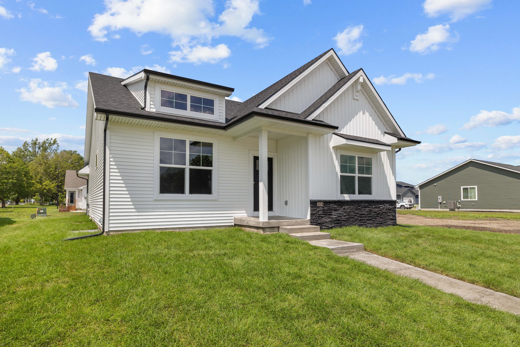 304 Veterans Boulevard