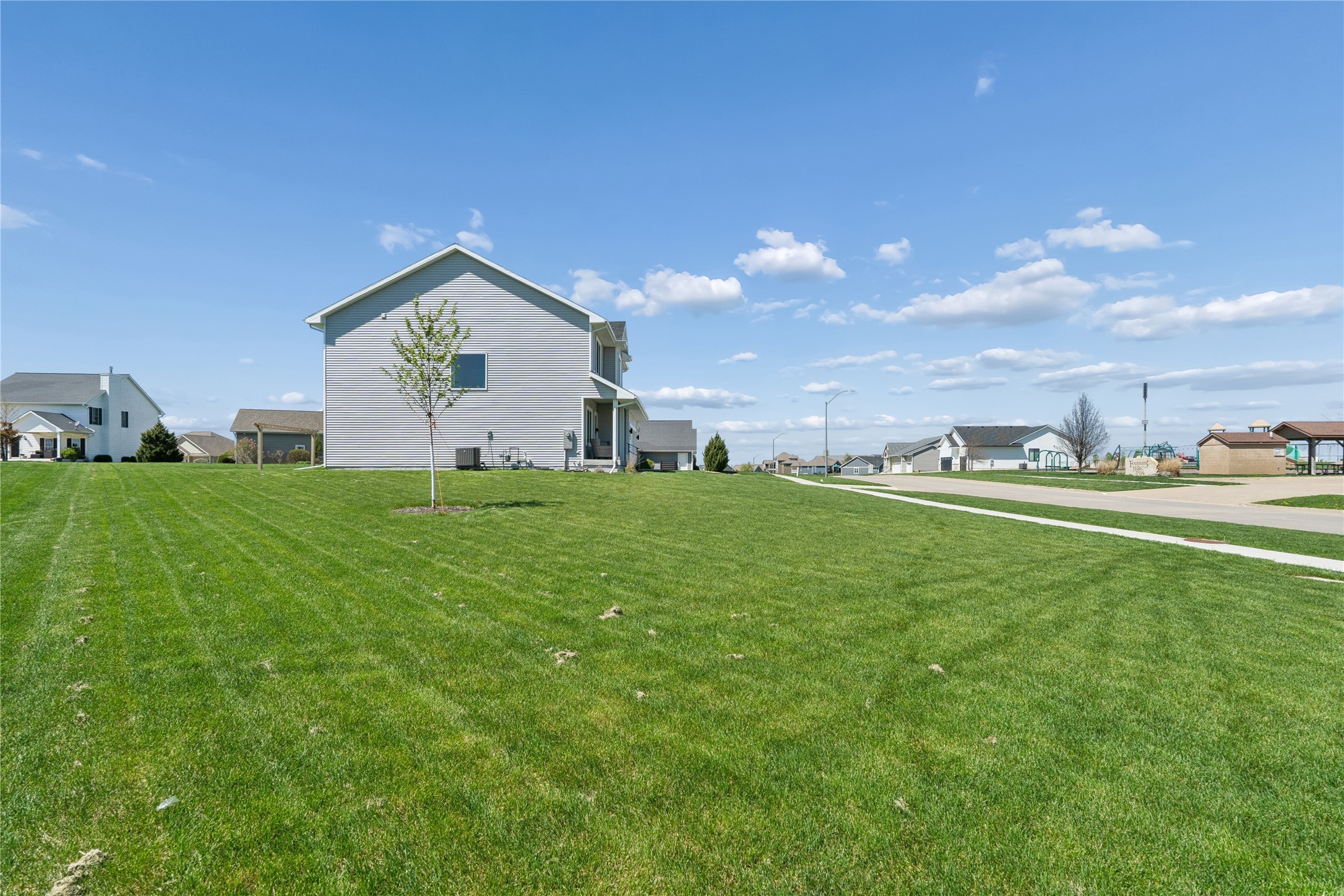 801 Fountain View Drive