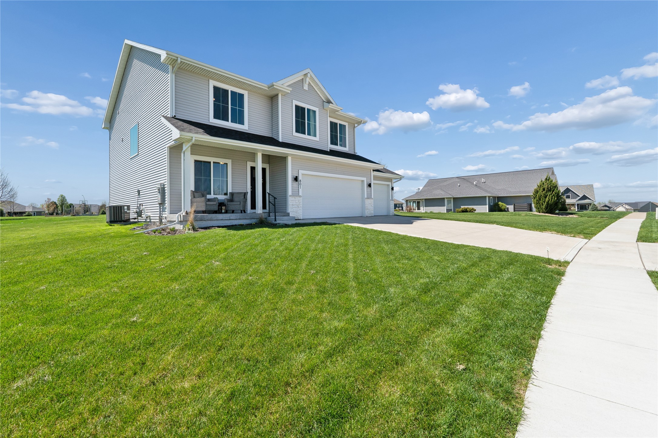 801 Fountain View Drive