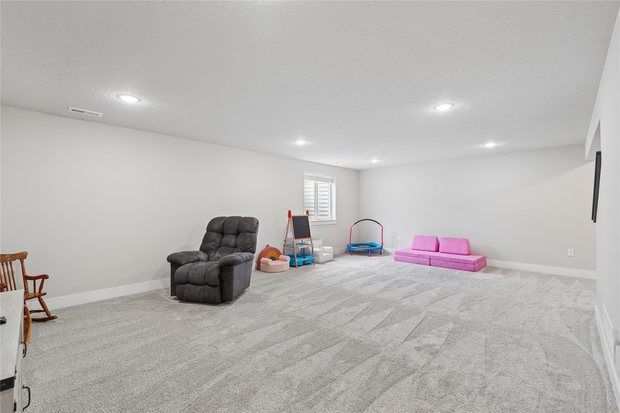 2945 Primrose Lane