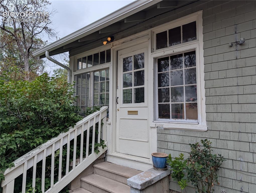 409 Bonfoy Avenue