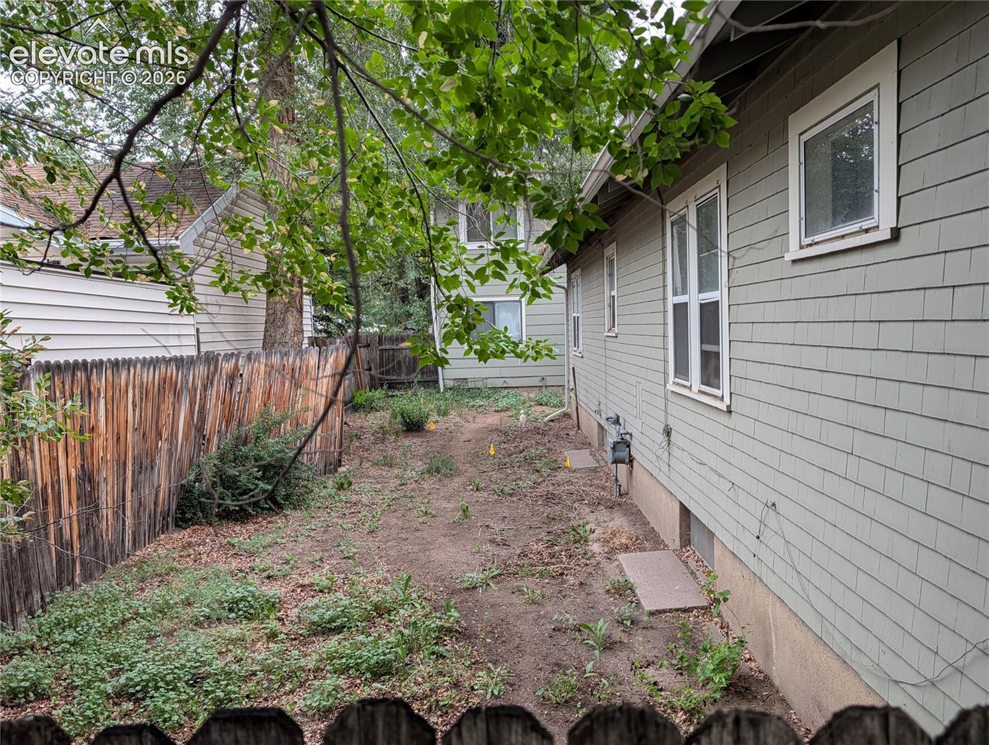 409 Bonfoy Avenue