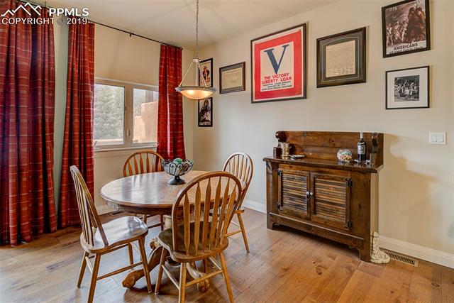 3231 W Pikes Peak Avenue