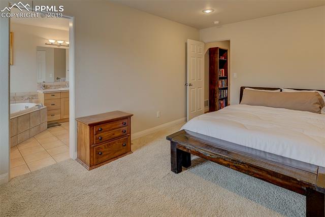 3231 W Pikes Peak Avenue