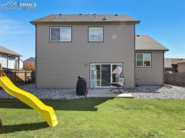 6871 Red Cardinal Loop