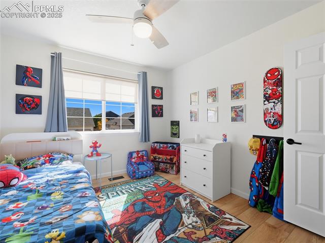 6871 Red Cardinal Loop