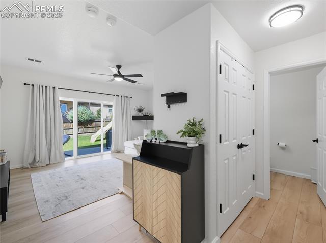 6871 Red Cardinal Loop