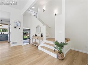 6871 Red Cardinal Loop