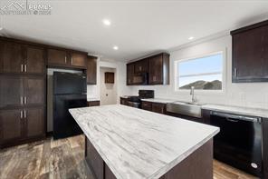 23675 Fleet Street