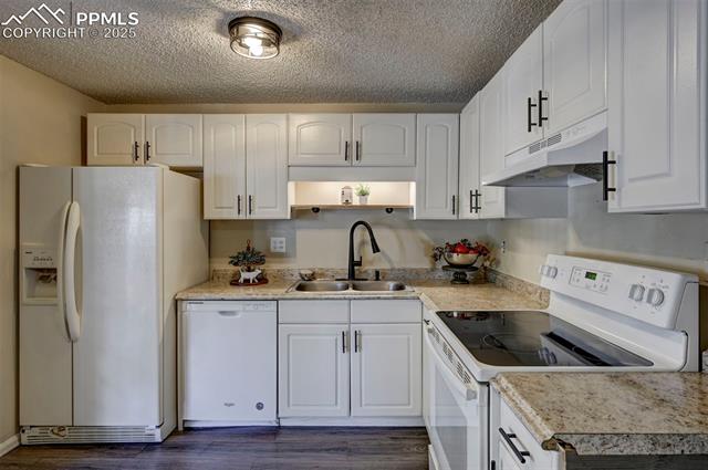 4110 Undimmed Circle