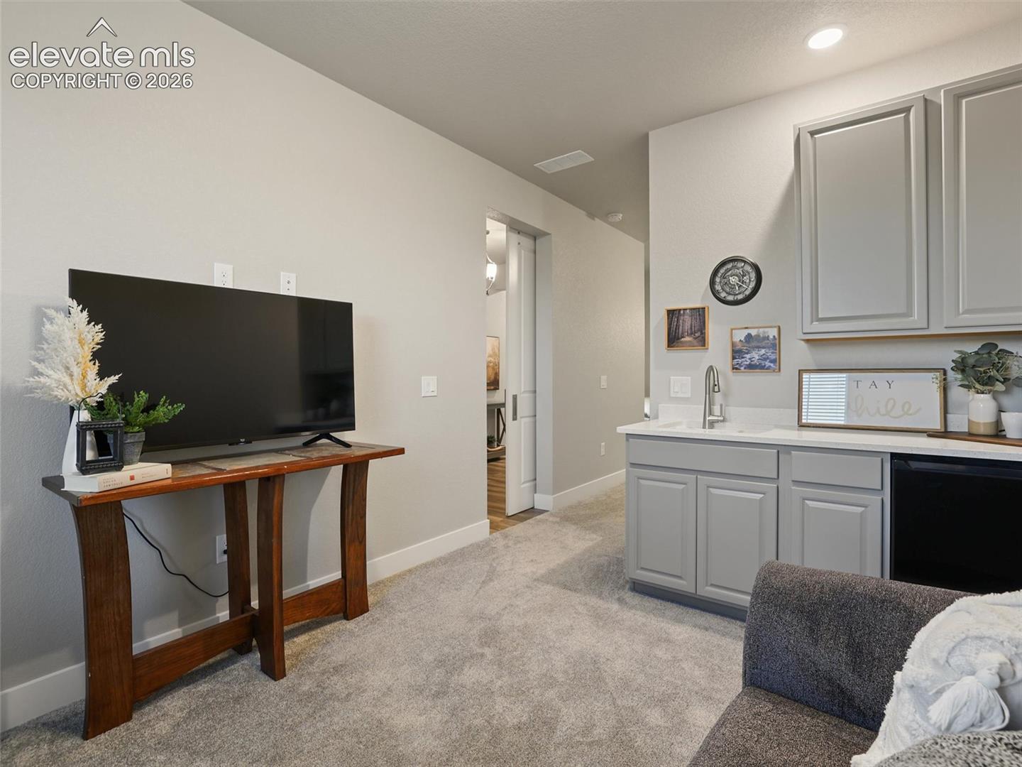 16015 Mountain Flax Drive