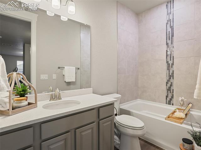 16015 Mountain Flax Drive