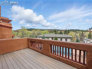 18 Taos Place